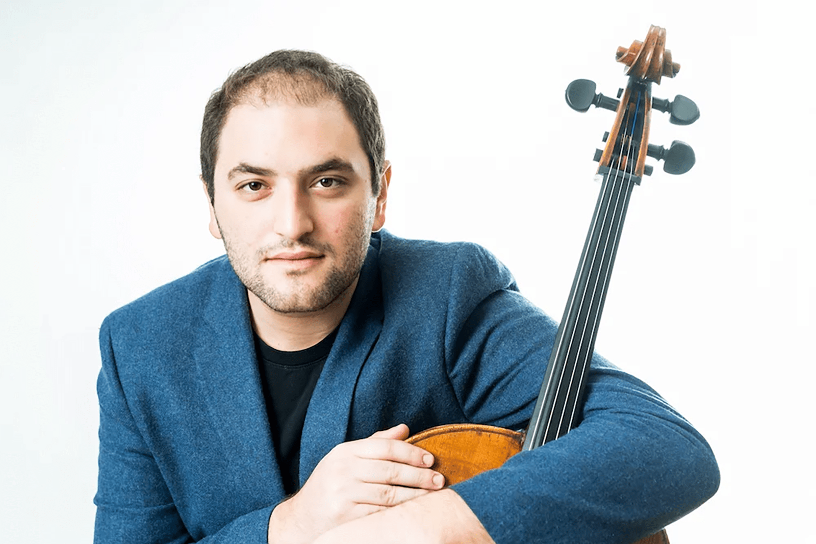 Julian Schwarz, cello.